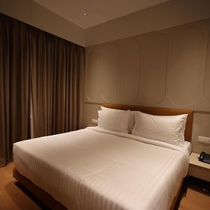 Hotel Abhinandanam